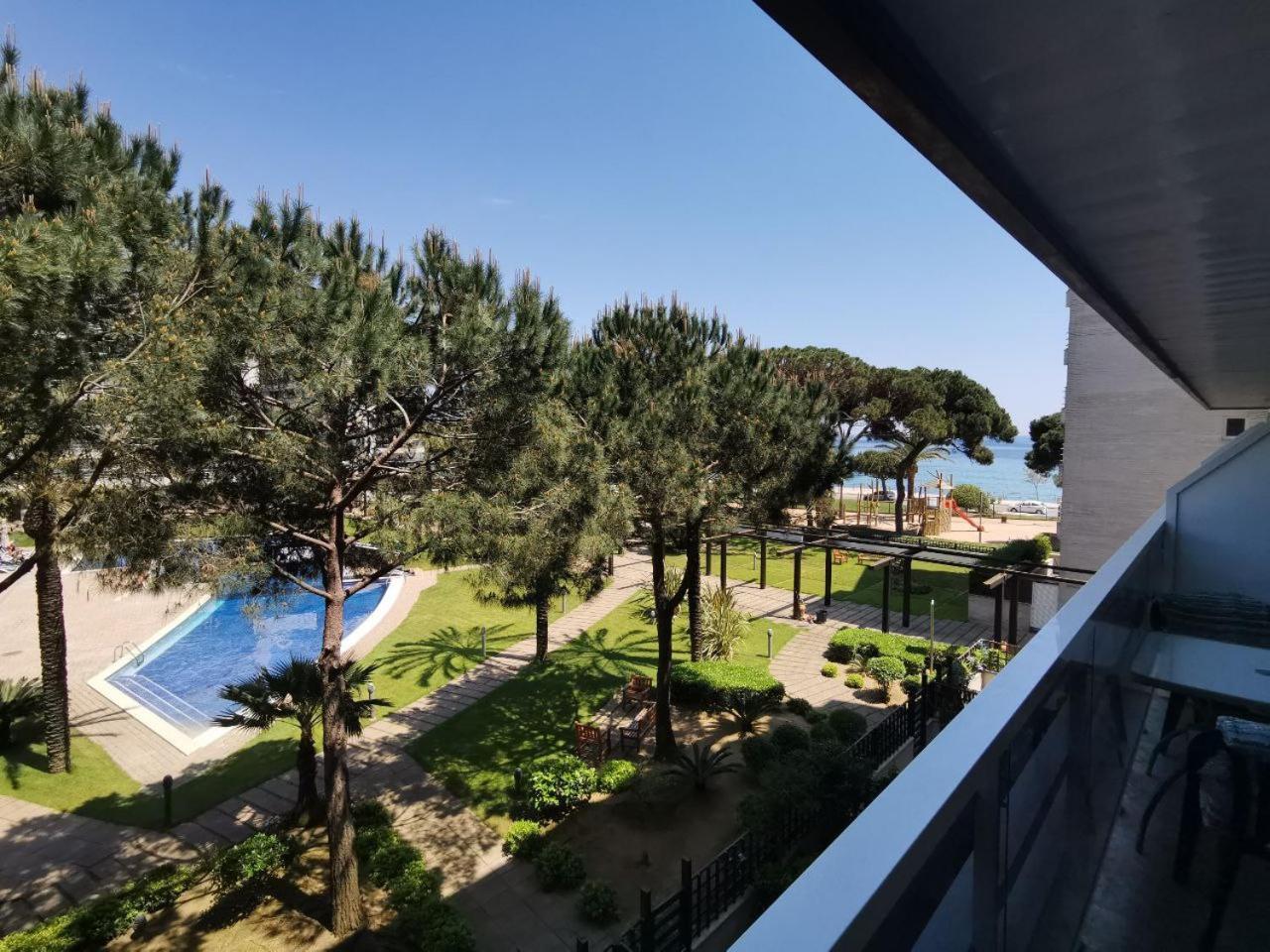 Apartment Near The Sea In بلانيس المظهر الخارجي الصورة